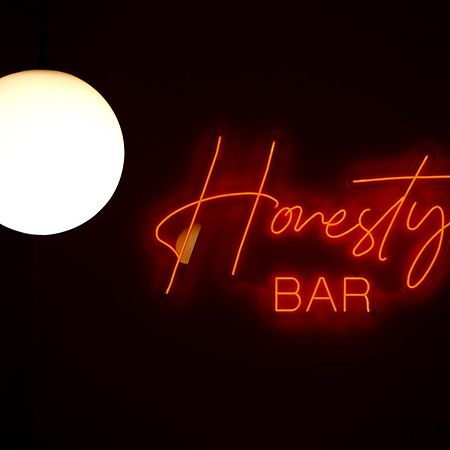 Heart Hotel Limassol Ngoại thất bức ảnh